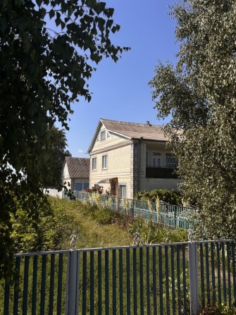 Двоповерховий будинок, 10 км від міста - фото 1