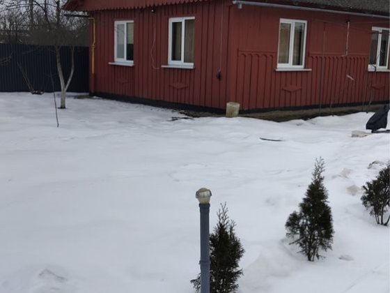 Продається два будинки та діючий магазин Стрий