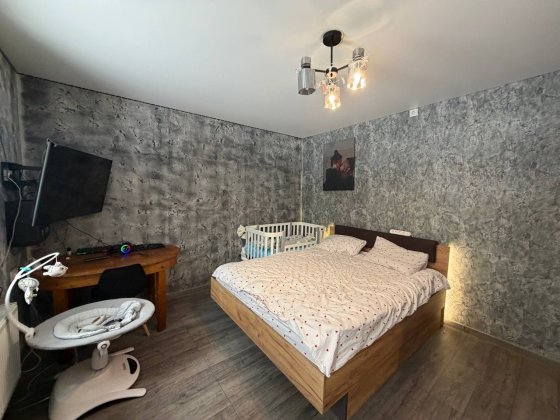 Будинок з незавершеним ремонтом! м.Фастів! р-н танку. Фастів