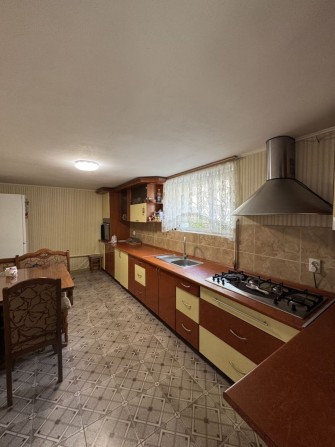 Затишний будинок з великою ділянкою. Доглянута територія 40225 - фото 1