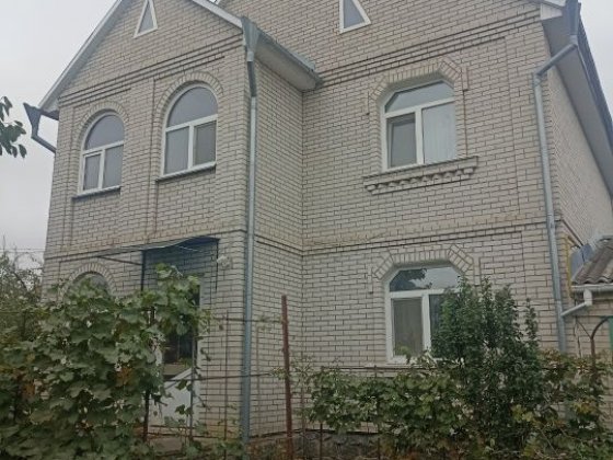 Продається будинок двох поверховий Умань