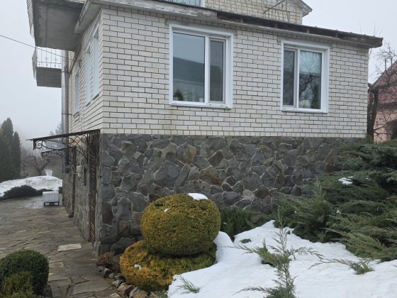 Продаж сучасного будинку Умань