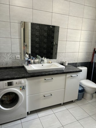 Продається окремий добротний будинок з ремонтом!! - фото 1