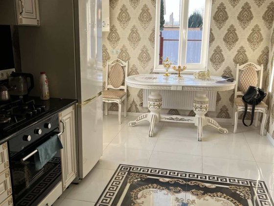 Затишний будинок з якісним ремонтом.Є усі зручності 41545 Хмельницький