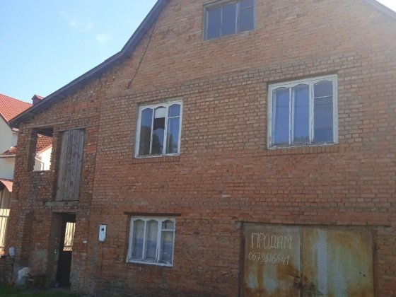 Продам двоповерховий будинок у Лезнево, вул. Гонти 92 — 21 000 $ Хмельницький