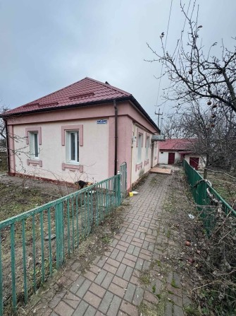 Затишний будинок з великою ділянкою. Усе залишається! 37083 - фото 1