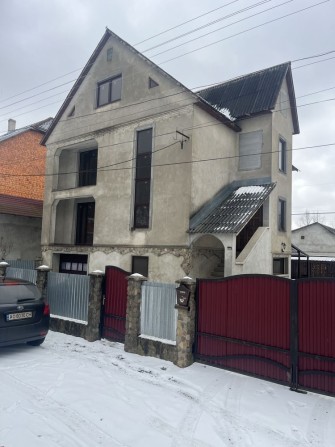 Продається будинок площею 295 кв.м - фото 1