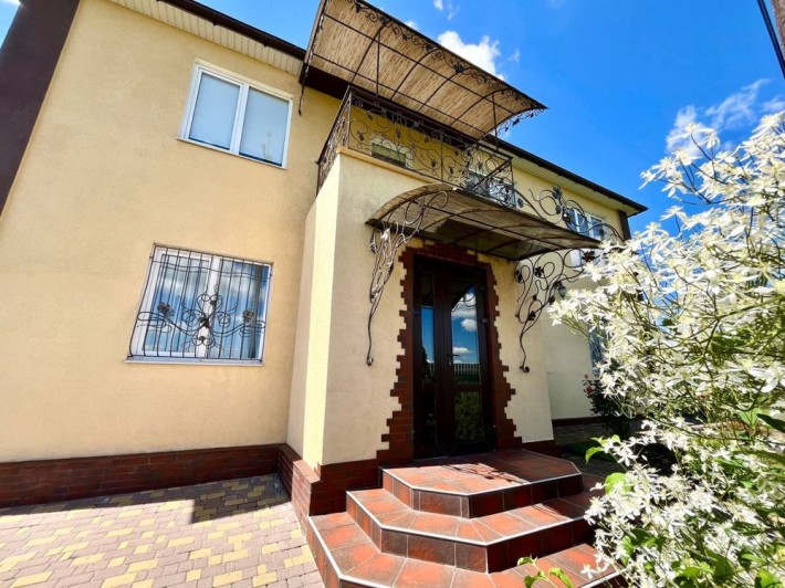 Продаж комфортного будинку - фото 1