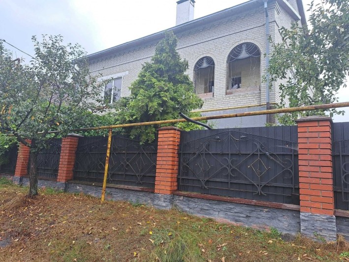 Продаж будинку поблизу Шептицького - фото 1