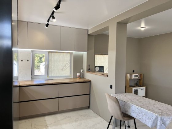 Будинок з інд. опал. та міською пропискою, капітальний ремонт! Хмельницький