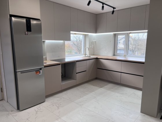 Затишний будинок з готовим ремонтом. Усі комунікації є! 38119 Хмельницький