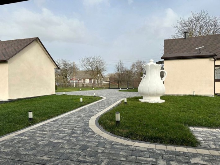 Продам будинок з гарною ділянкою. - фото 1