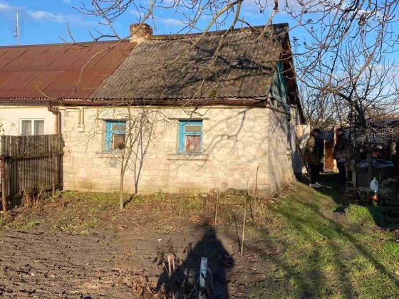 ПIв будинку з цегли Шепетівка