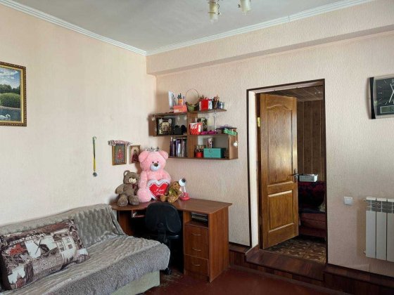 Продам 1/2 часть дома в Чугуеве. Чугуев