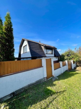 Будинок, де ранкова кава на терасі, вечори біля каміну, аромат саду… - фото 1