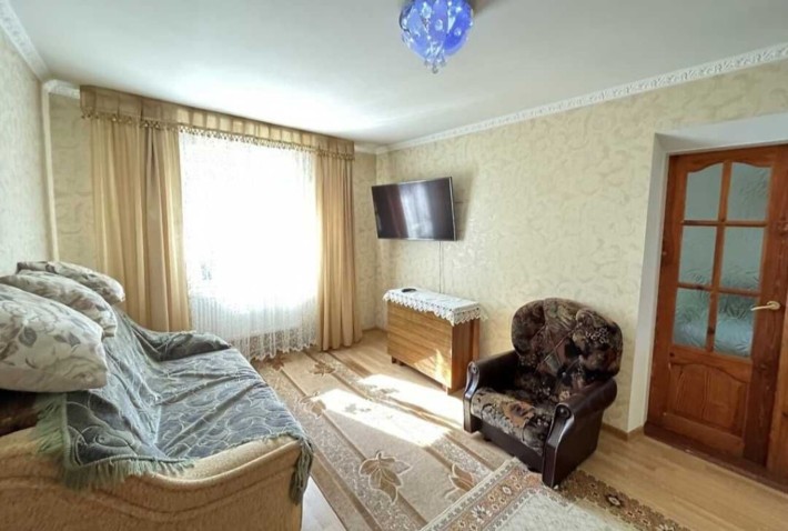 Частина будинку з капітальним ремонтом. Є усі комунікації! 35168 - фото 1