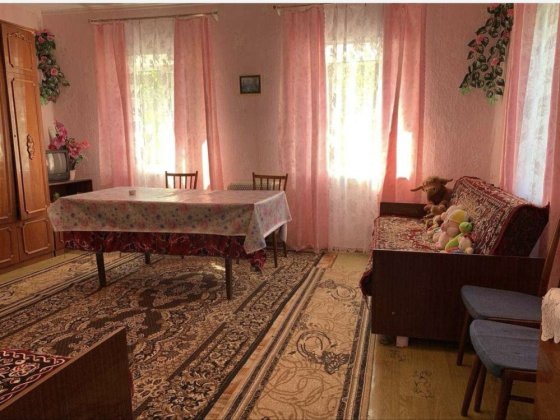 Продаж будинку в гарній локації з мальовничою природою Хмельницький