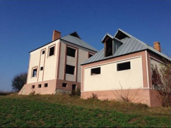 Продам двохповерховий будинок Хмельницький