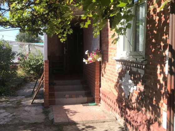 продам дом в Чугуевском районе Чугуїв