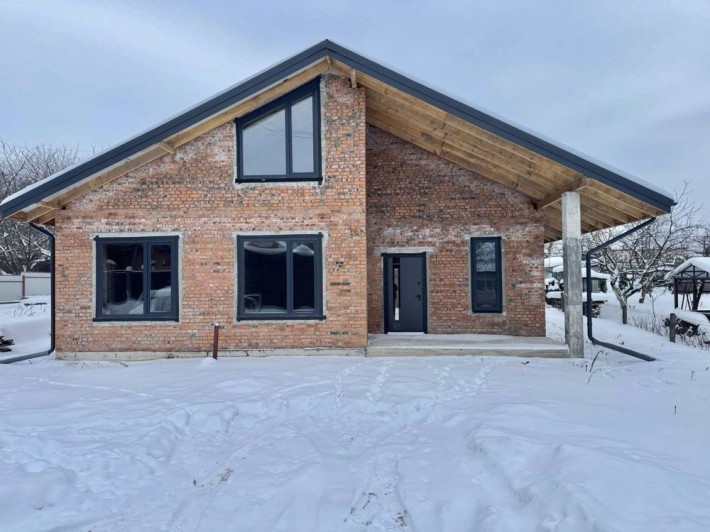 Стильний, сучасний будинок - фото 1