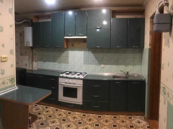 Продам дом с ремонтом Чугуев Чугуїв