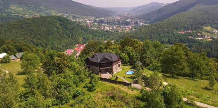 Продається винятковий, сучасний будинок в унікальному місці в м.Яремче - фото 1
