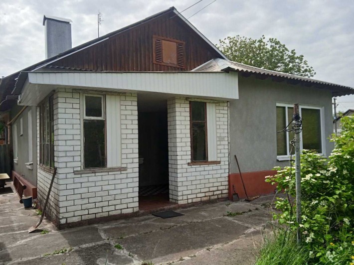 продам дом чугуев - фото 1