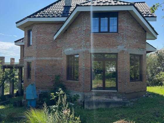 ID: 40173 Лезнево Елегантний будинок для поціновувачів простору Хмельницький