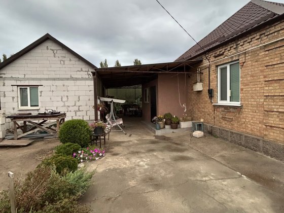 Будинок р-н 34 училище Нікополь