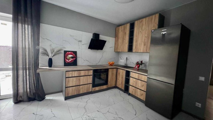 Продам таунхаус в Агрономічному з ремонтом - фото 1