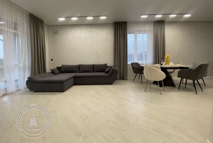 Продаж будинку з ремонтом в топ локації - фото 1