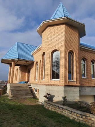 Ексклюзивний будинок у Лезнево — ідеальний для життя або бізнесу - фото 1