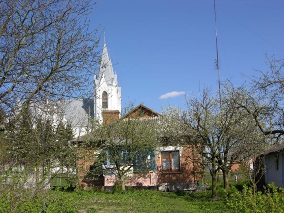 Продаж будинку з земельною ділянкою Бар