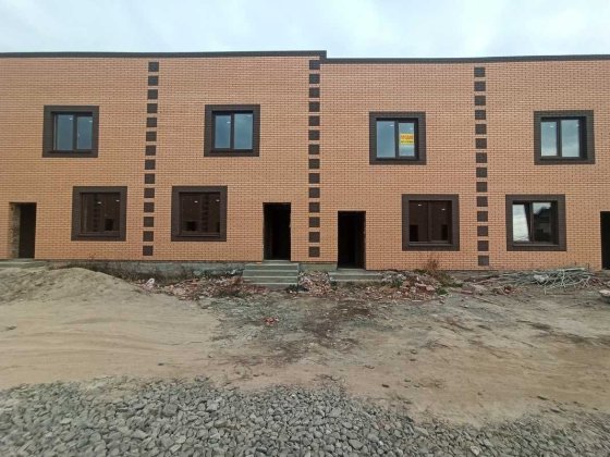 Продається таунхаус на Перемичці Агрономічне
