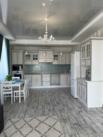 Продам приватний будинок в місті - фото 1