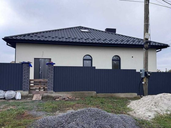 Продаж сучасного одноповерхового будинку з частковим ремонтом. Хмельницький