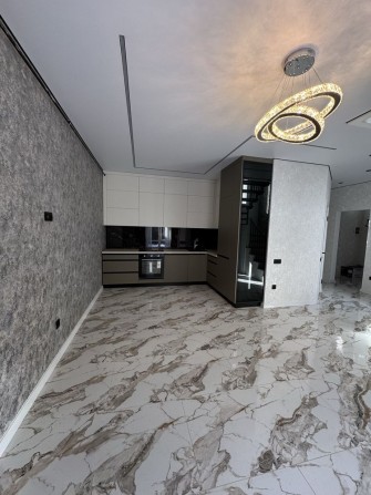 Трьохкімнатний дуплекс з ремонтом від забудовника - фото 1