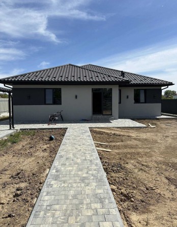 Продається сучасний одноповерховий будинок в Агрономічному - фото 1
