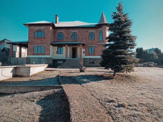 Продаж шикарного будинку біля міста Хмельницький