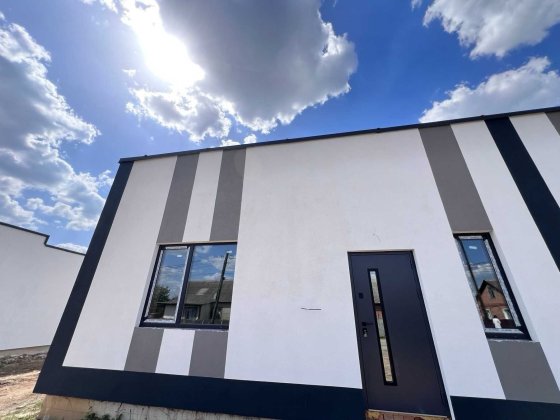 Таунхаус двокімнаний, за вартістю квартири! Стрижавка