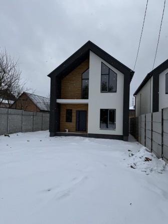 Продаж двоповерхового будинку - фото 1