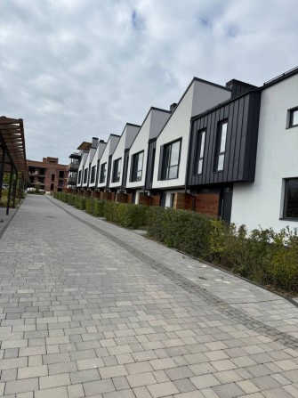 Продаж! Ексклюзивний Таунхаус у ЖК Бізнес-класу SMART  GREEN ВИСТАВКА - фото 1