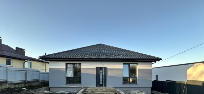 Стильний 1 поверховий будинок - фото 1