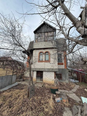 Продаж дачного будинку за Дубовим озером - фото 1