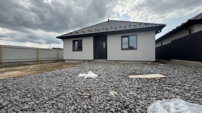 Продам одноповерховий будинок Зарванці - фото 1