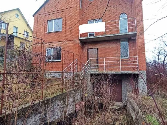 Просторий будинок 280 м² у Південно-Західному районі вул. Фельштинська Хмельницький