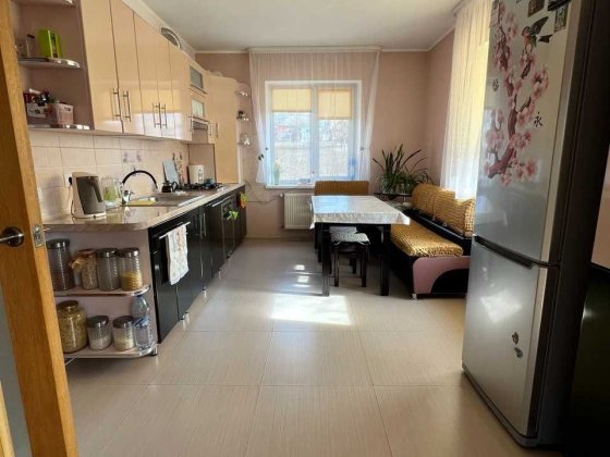 Продам 2-х поверховий будинок в с.Лука-Мелешківська 7218 Лука-Мелешковская