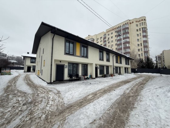 Котедж в Центрі міста! Євроремонт! Хмельницький