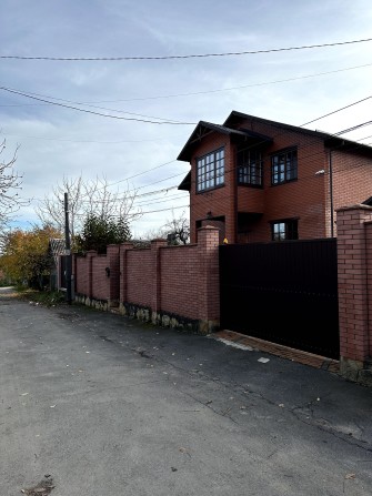 Продажа будинку в центрі міста - фото 1