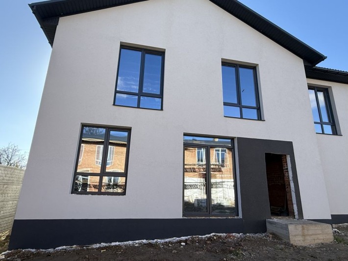 Продам таунхаус боковий поруч школа супермаркат - фото 1